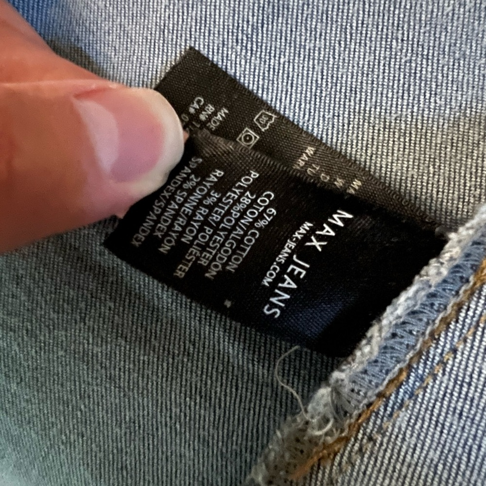 Max Jeans Jean Jacket in Excellent Condition - Picture 4 of 7
